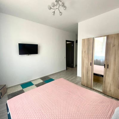 Rental of a cozy 1-room apartment with a separate kitchen and balcony, Chiajna, Bucharest, Romania